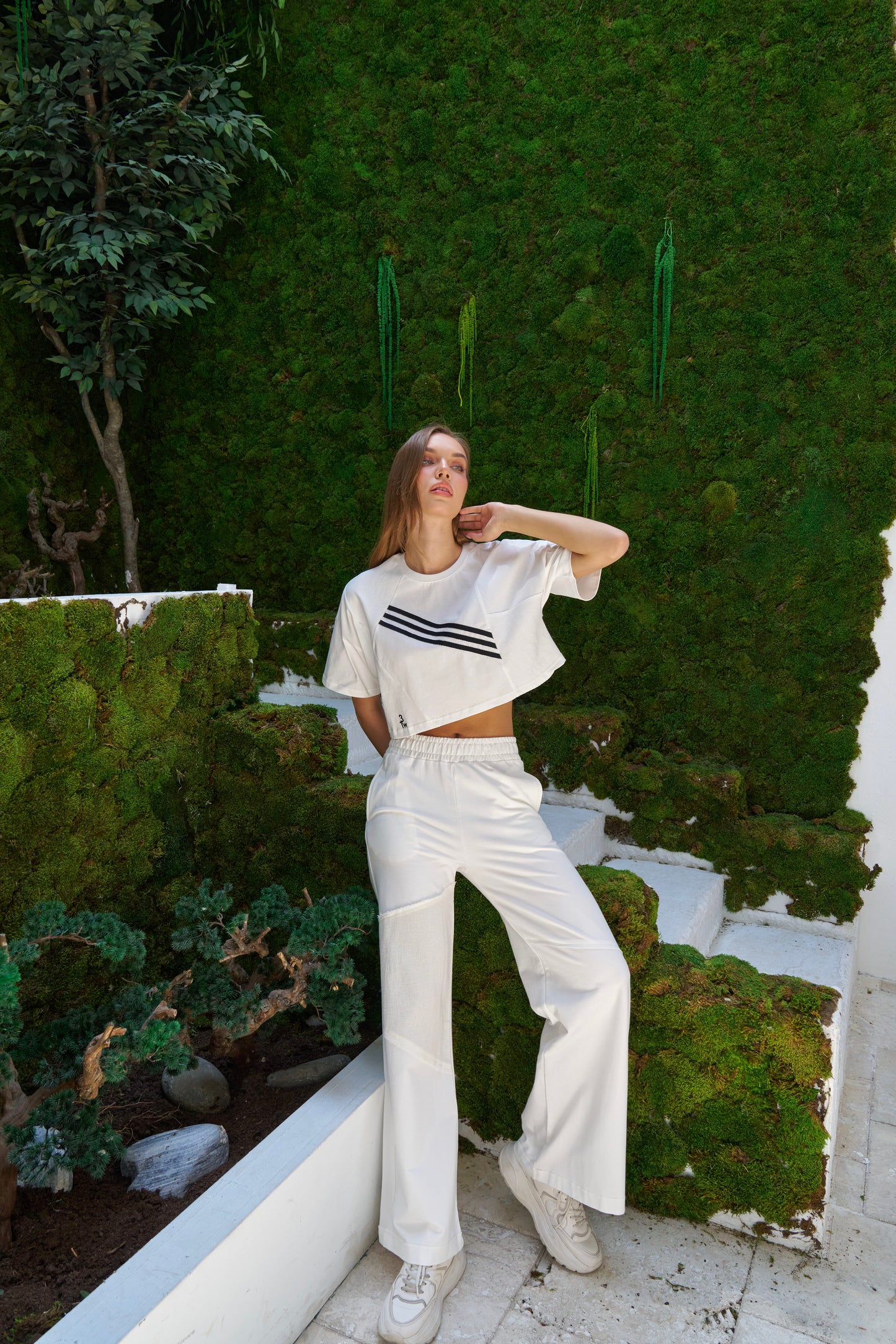 TERESITA TM3 White Joggers
