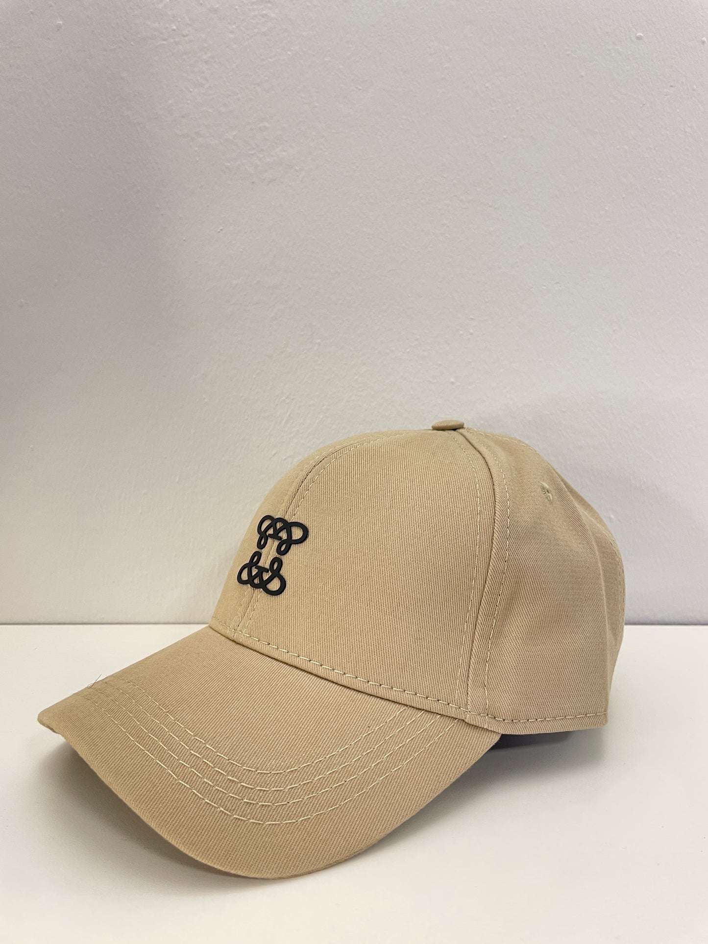 TERRSITA TM LOGO 880 CAP